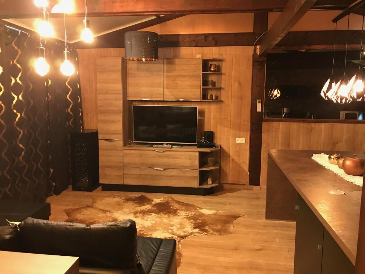 Chalet Des Marmottes วีร์ตง ภายนอก รูปภาพ